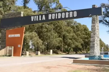 Villa Huidobro p�rtico de ingreso